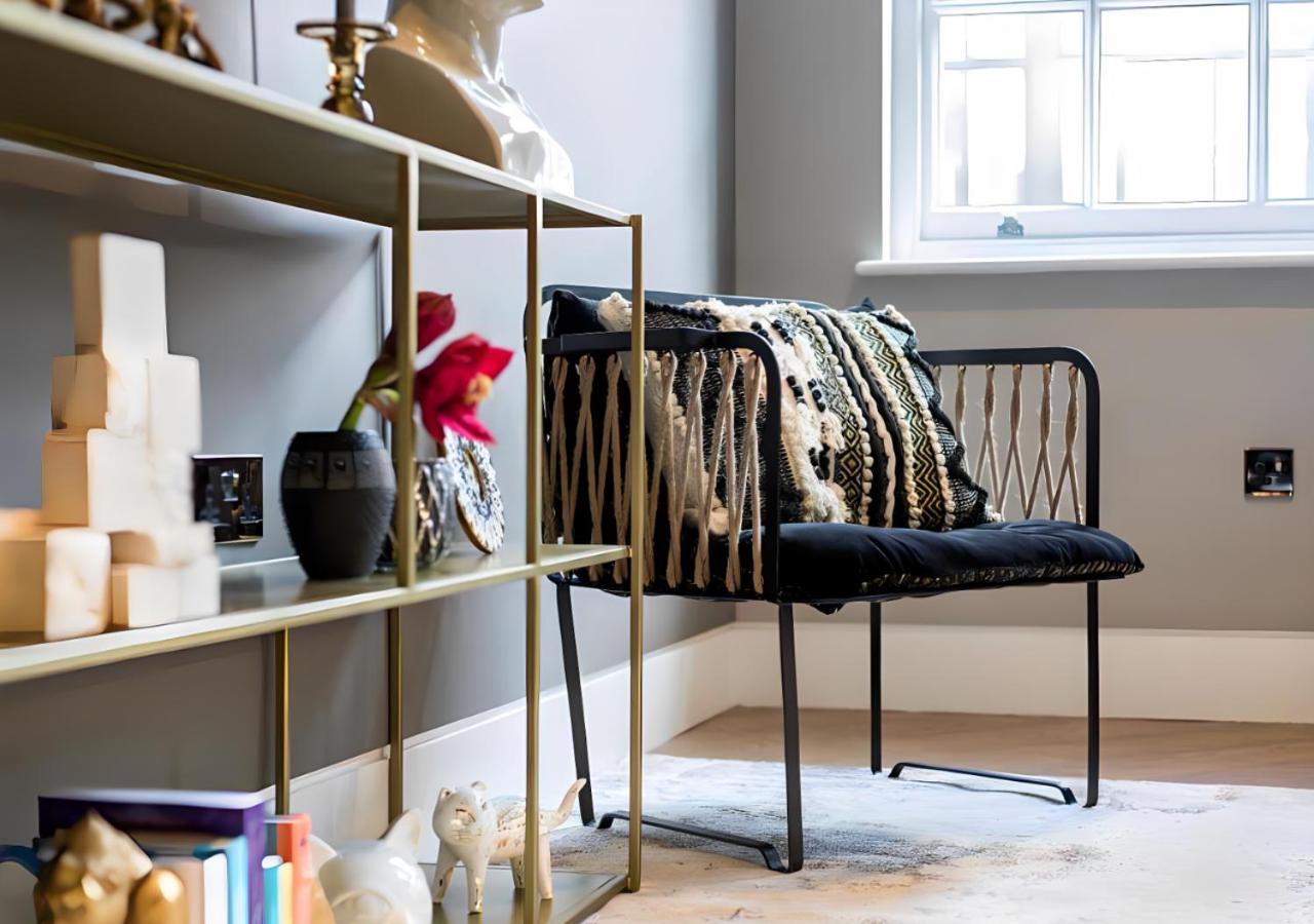 Staylux Oxford Street Лондон Экстерьер фото